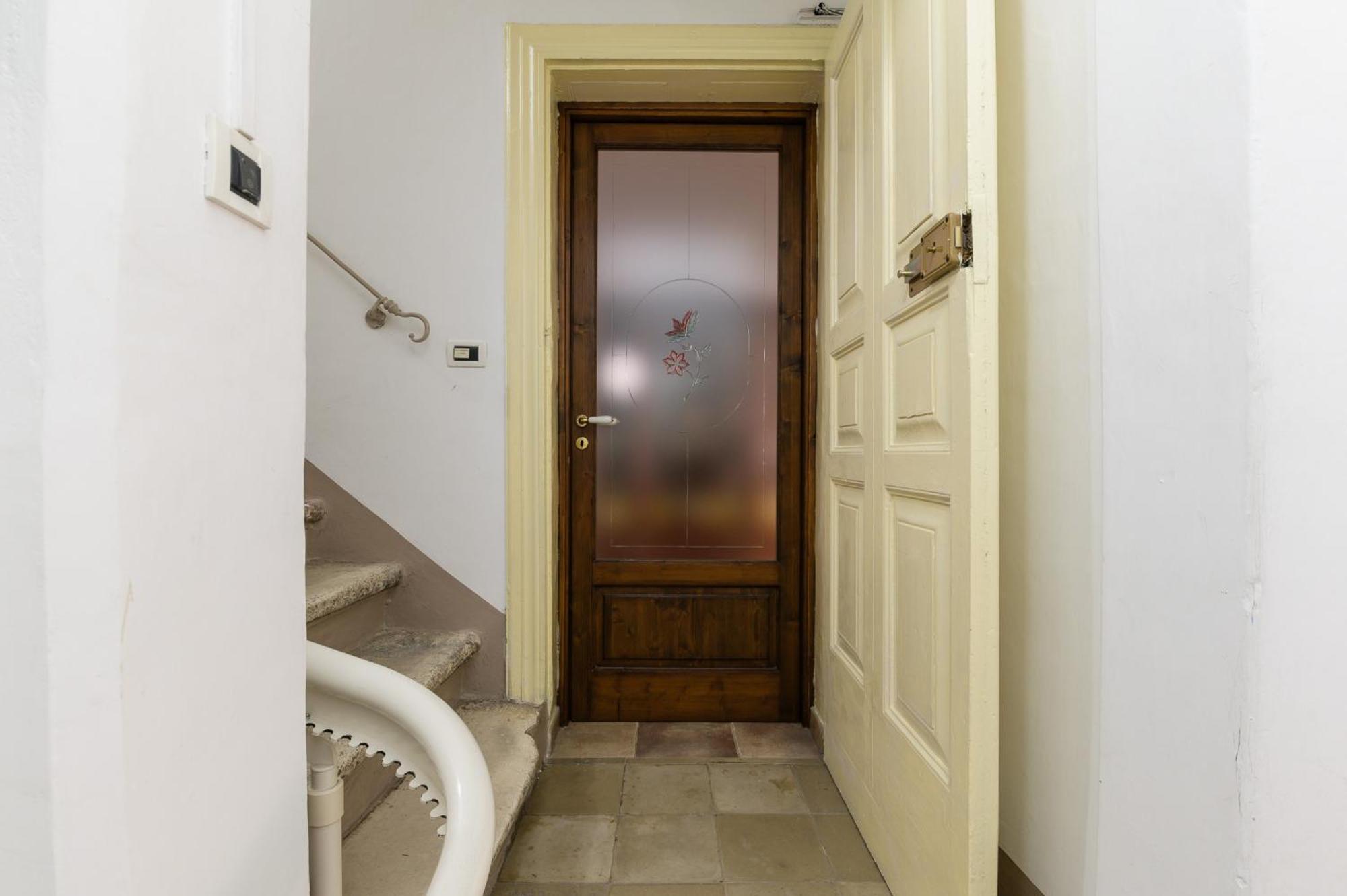 Appartamento Vintage Con Balcone By Wonderful Italy أوستوني المظهر الخارجي الصورة