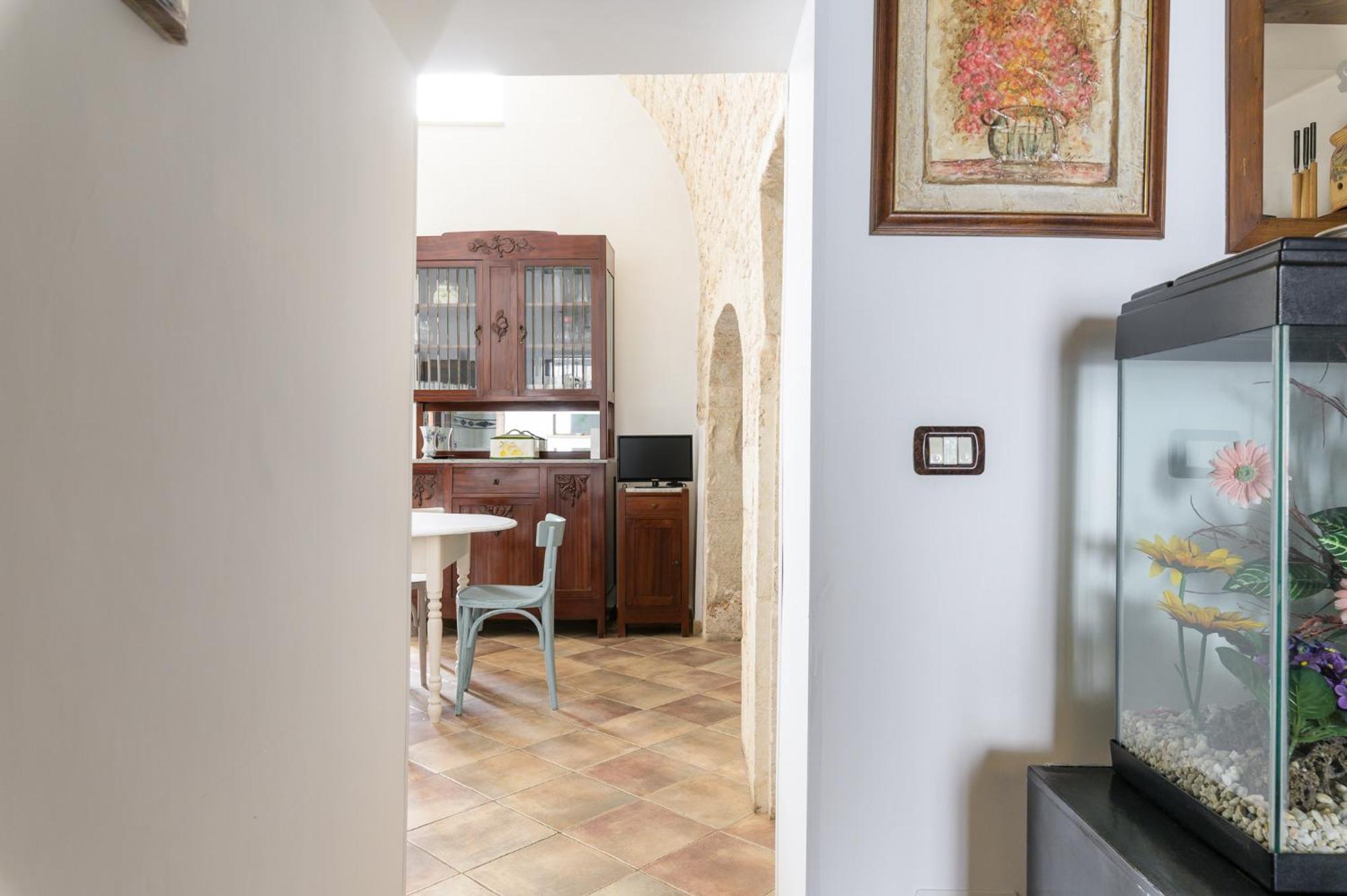 Appartamento Vintage Con Balcone By Wonderful Italy أوستوني المظهر الخارجي الصورة
