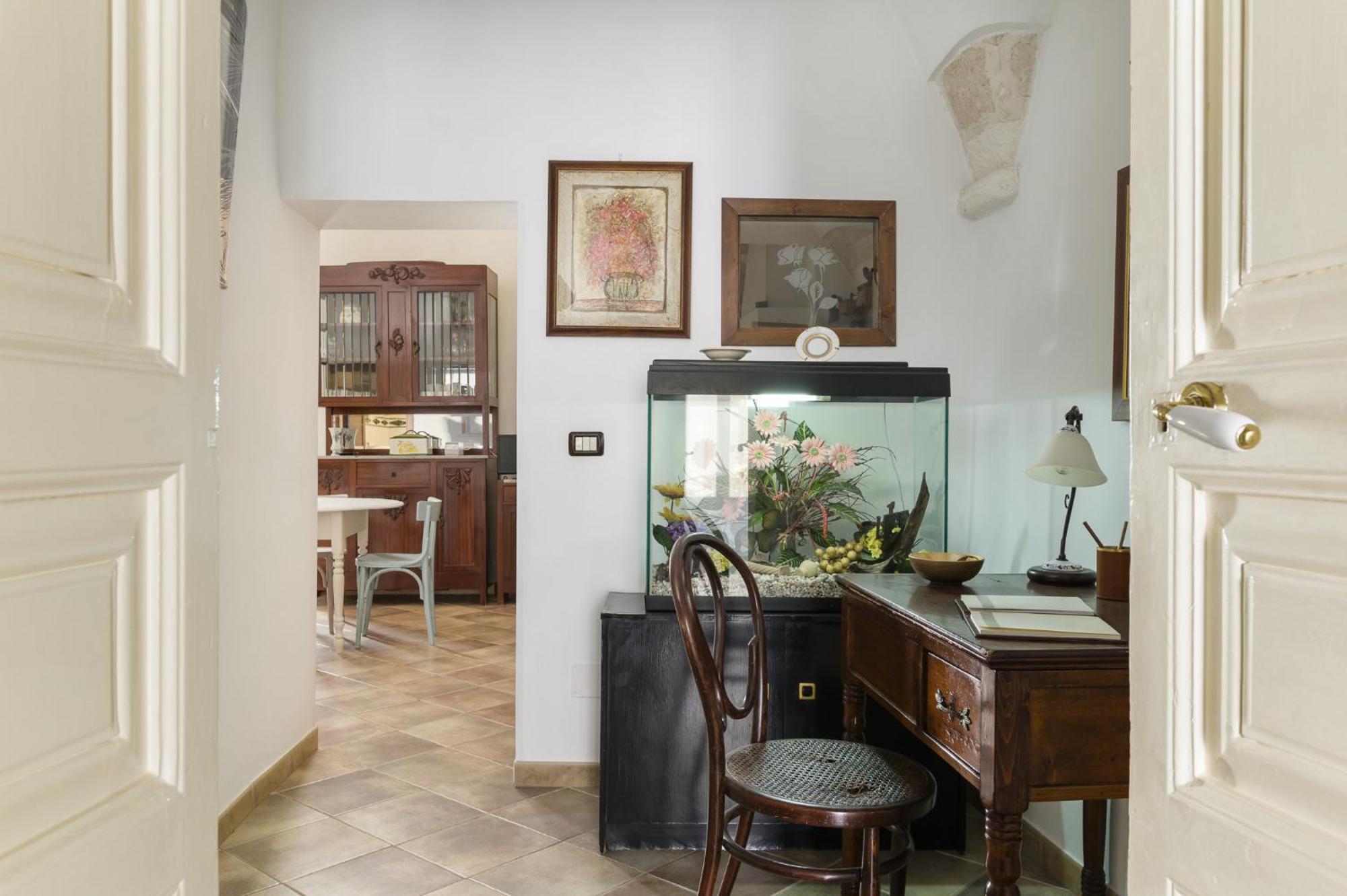 Appartamento Vintage Con Balcone By Wonderful Italy أوستوني المظهر الخارجي الصورة