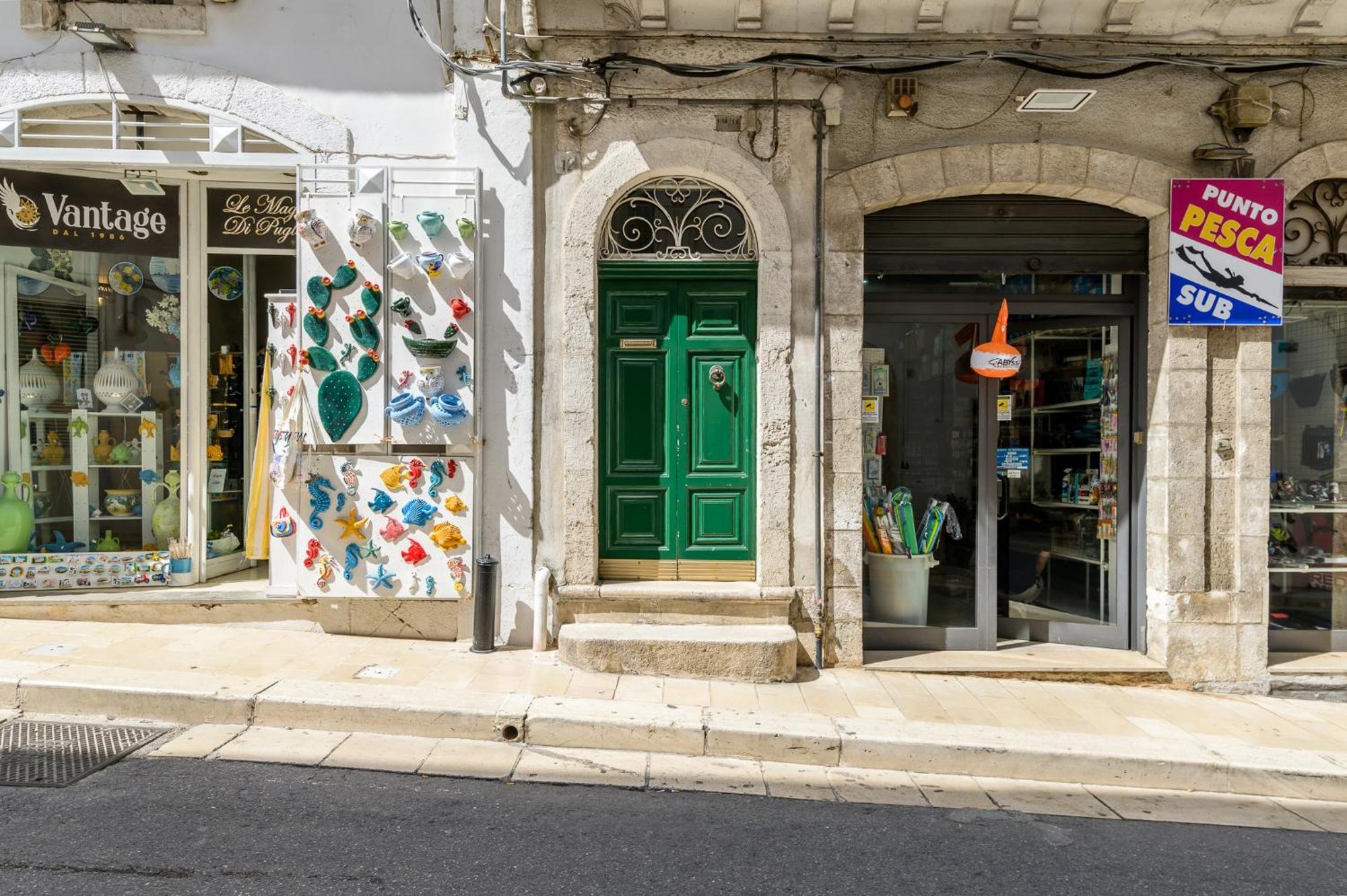 Appartamento Vintage Con Balcone By Wonderful Italy أوستوني المظهر الخارجي الصورة